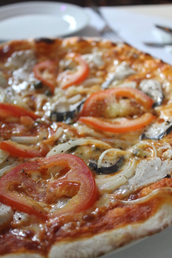 Pizza al Mattanza(Pizza With Fresh Tuna)